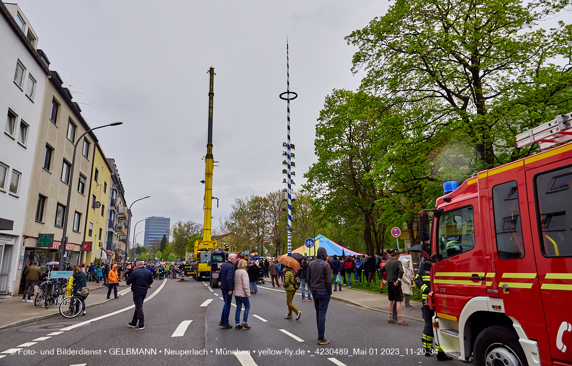 01.05.2023 - Maibaumaufstellung in Berg am Laim